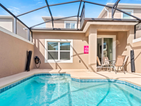 5-Bedroom Villa in Kissimmee Near Disney
